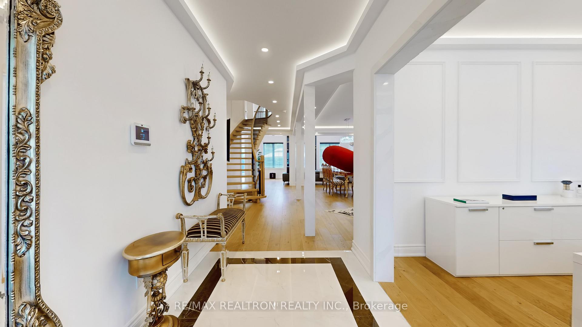 Photo 9 of 24 Gladue Street, Vaughan, Patterson — HOMEH