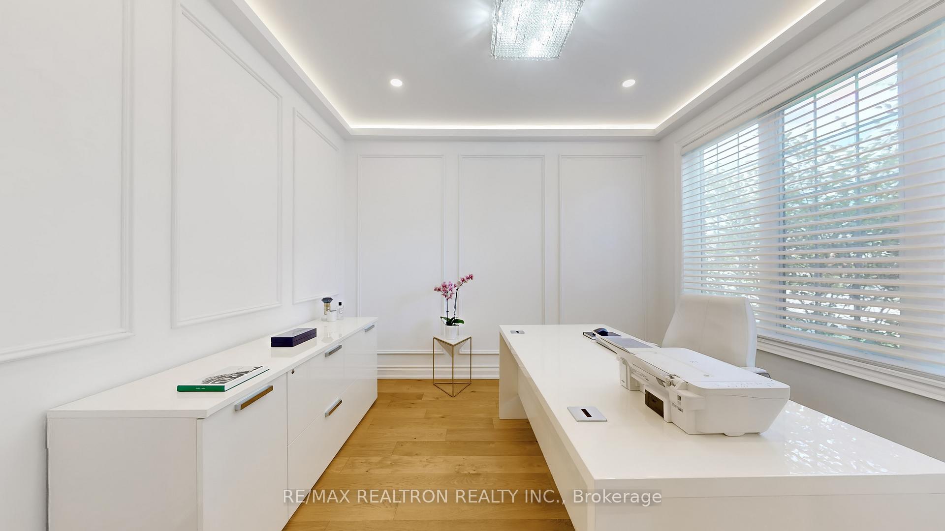 Photo 18 of 24 Gladue Street, Vaughan, Patterson — HOMEH