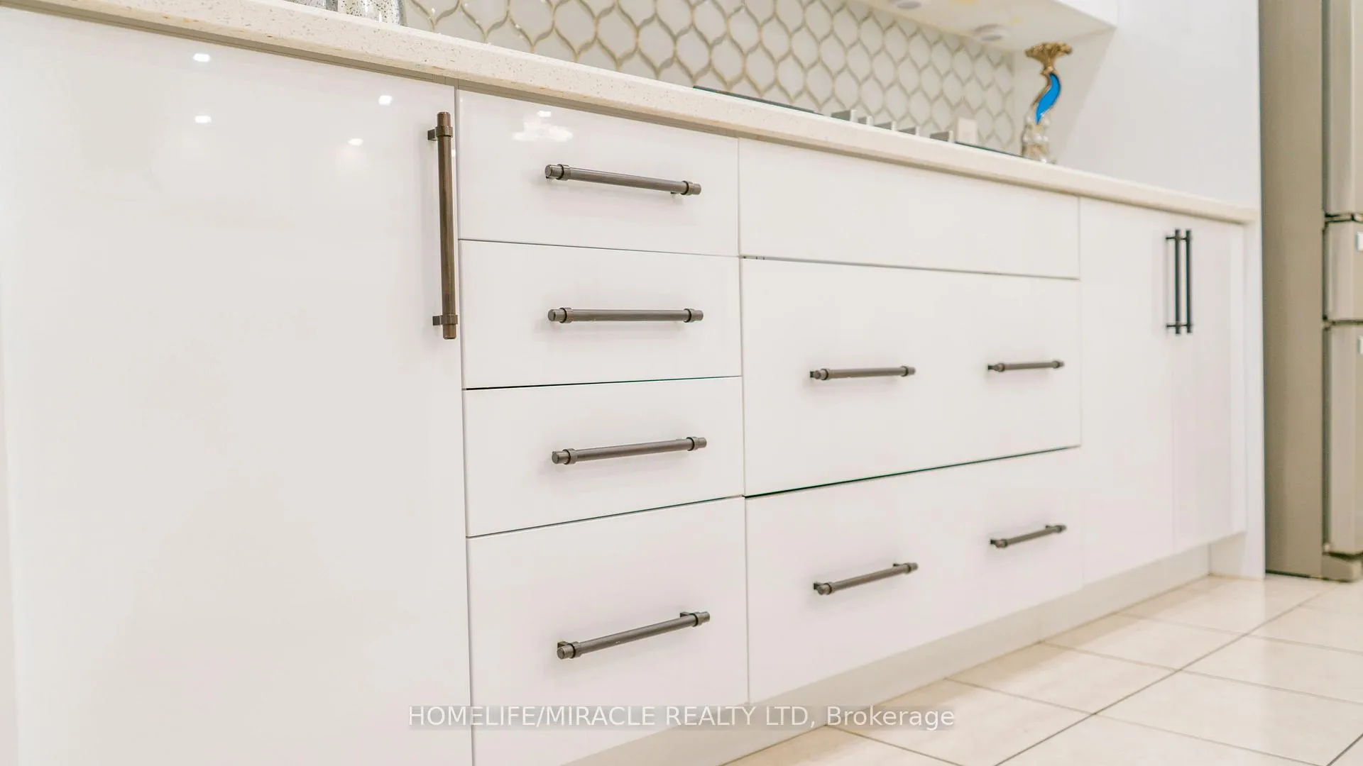 Photo 5 of 18 Brewis Street, Brant, Paris — HOMEH
