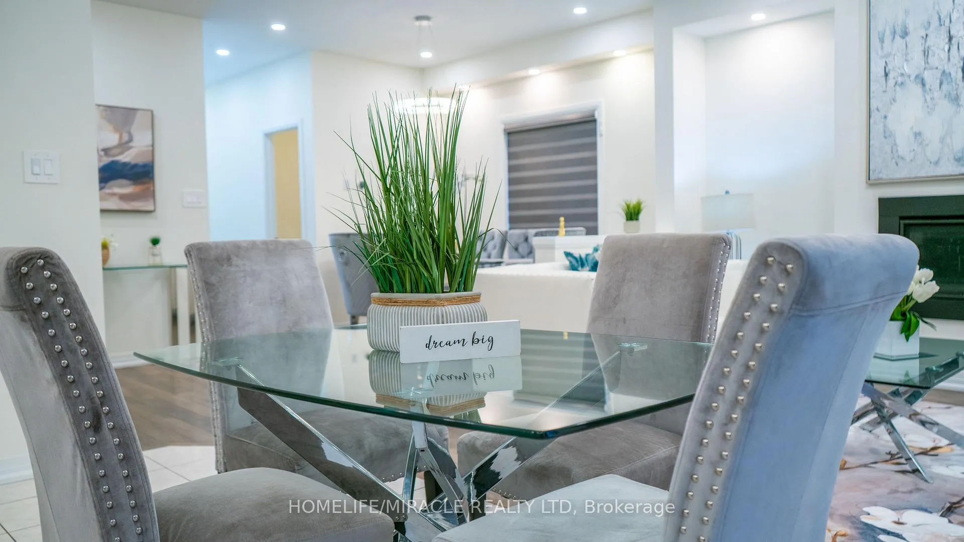 Photo 7 of 18 Brewis Street, Brant, Paris — HOMEH