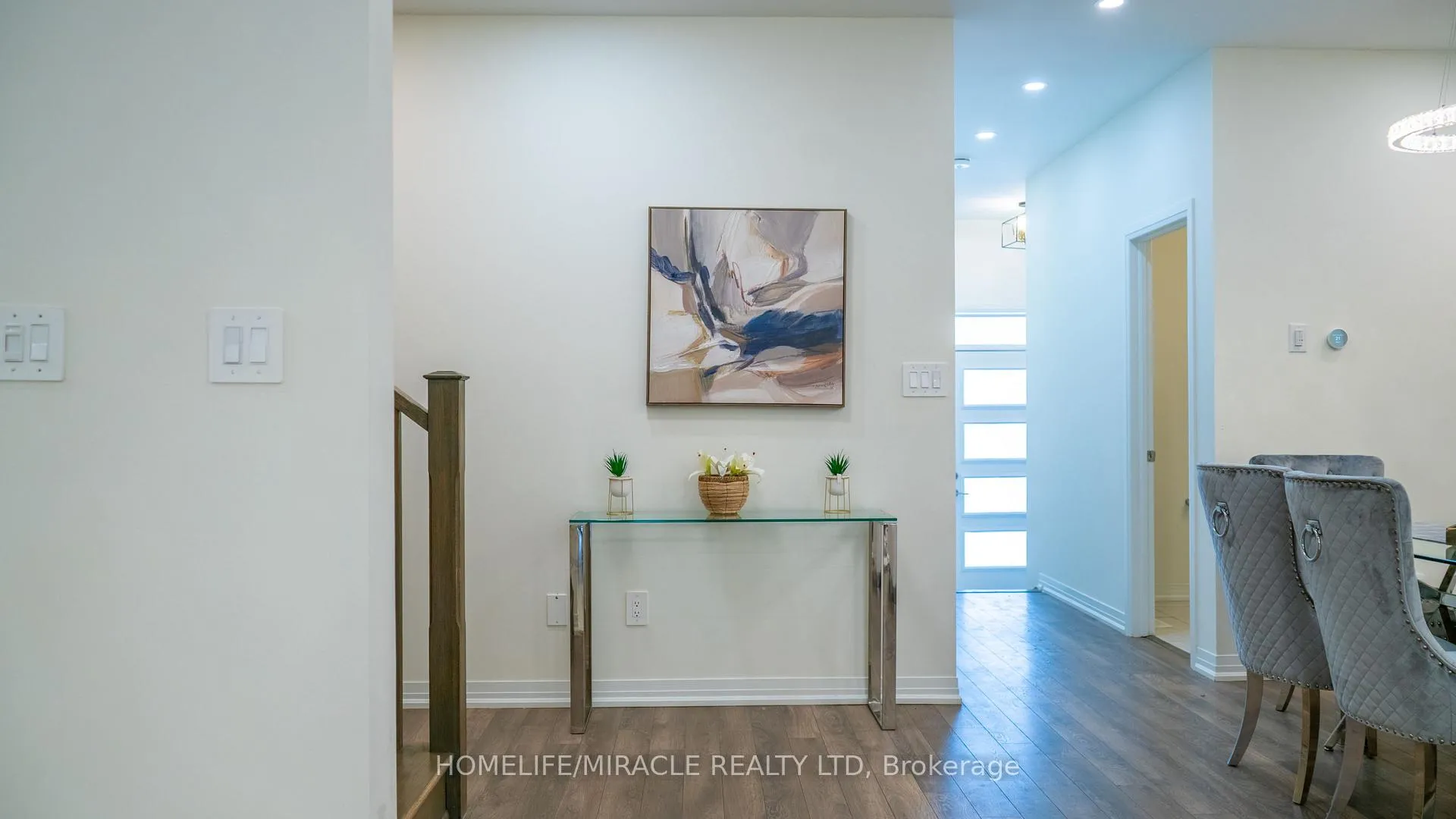 Photo 16 of 18 Brewis Street, Brant, Paris — HOMEH