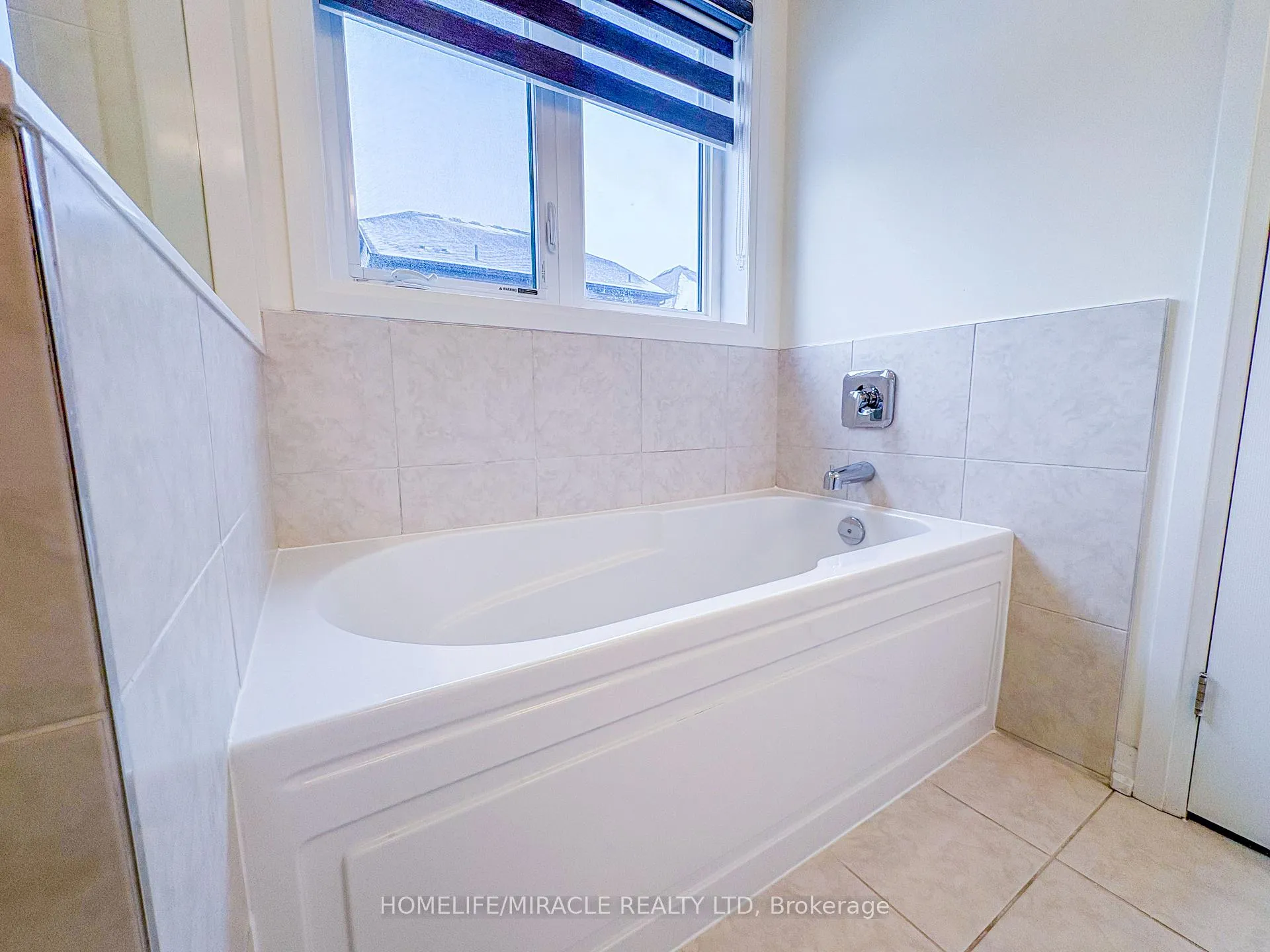 Photo 31 of 18 Brewis Street, Brant, Paris — HOMEH