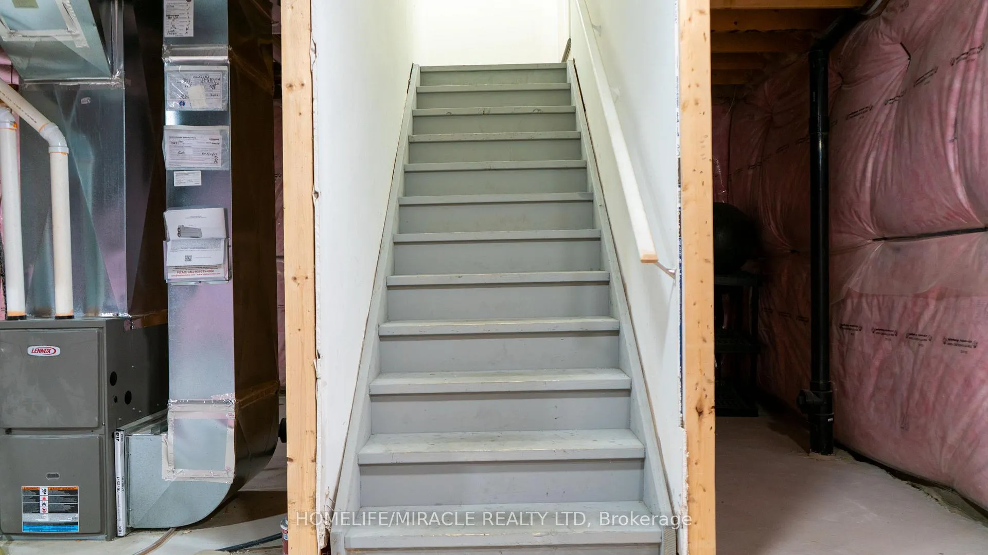 Photo 43 of 18 Brewis Street, Brant, Paris — HOMEH
