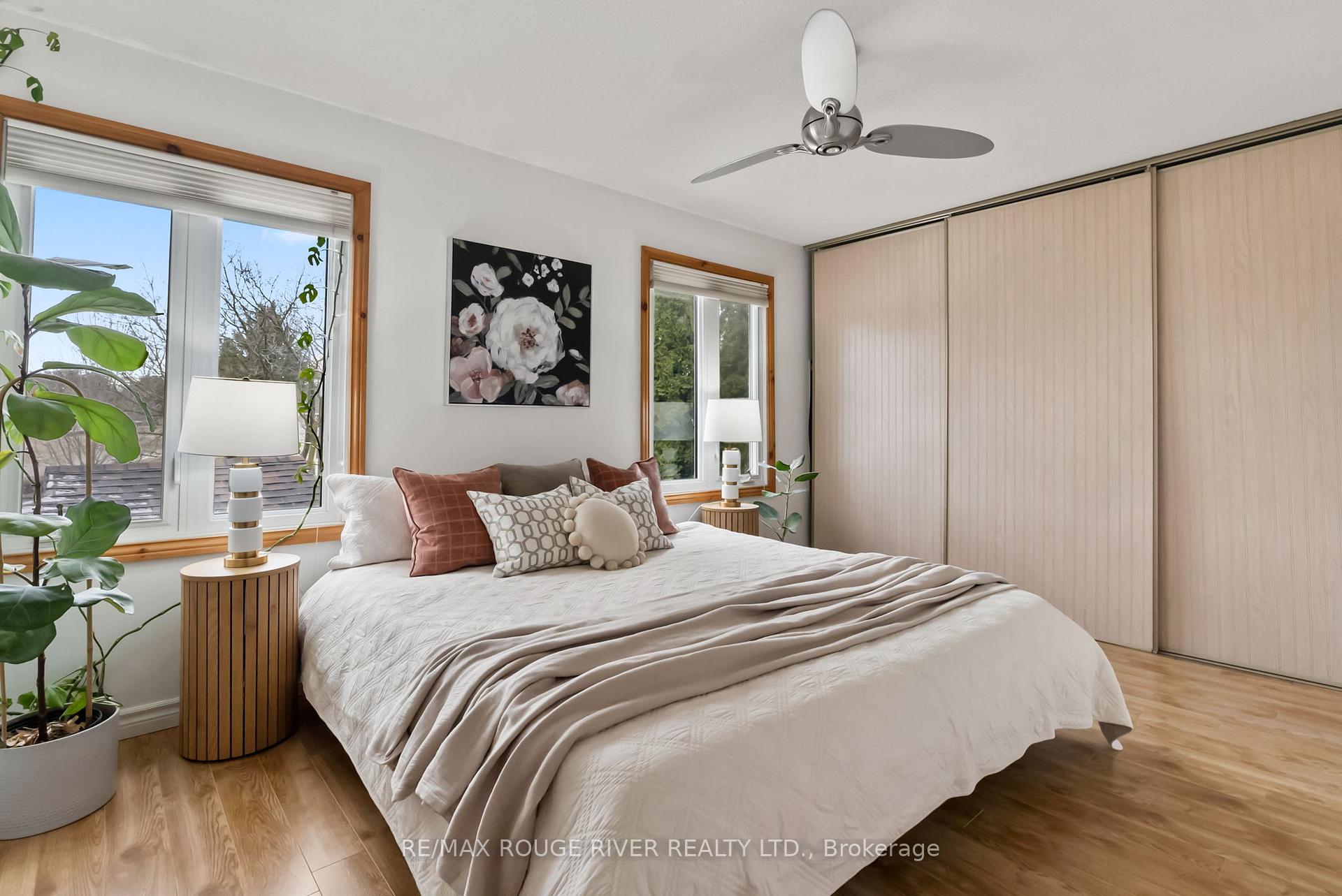 Photo 17 of 554 Reynolds Street, Whitby, Downtown Whitby — HOMEH