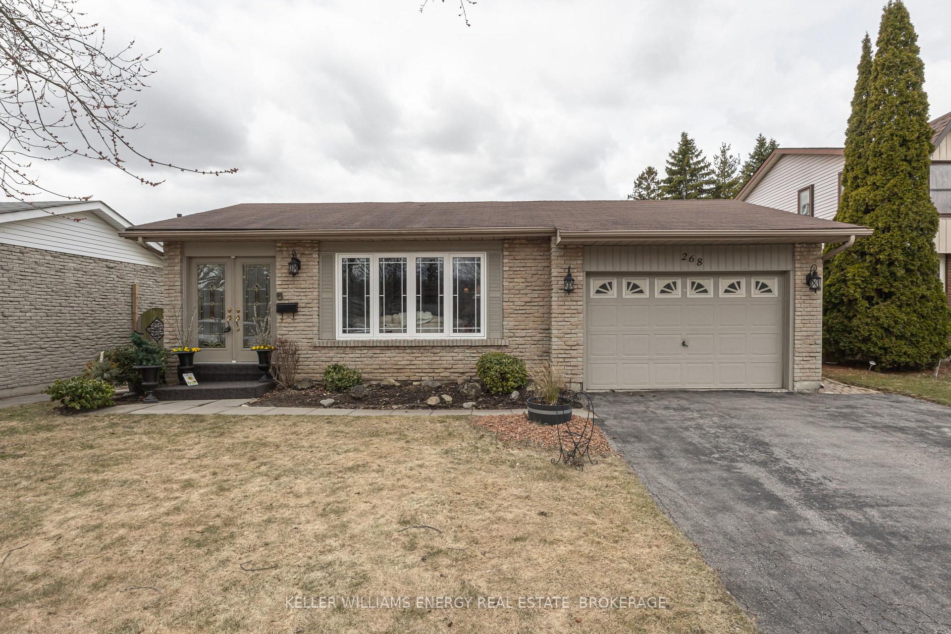 Front of 268 Keewatin Street S