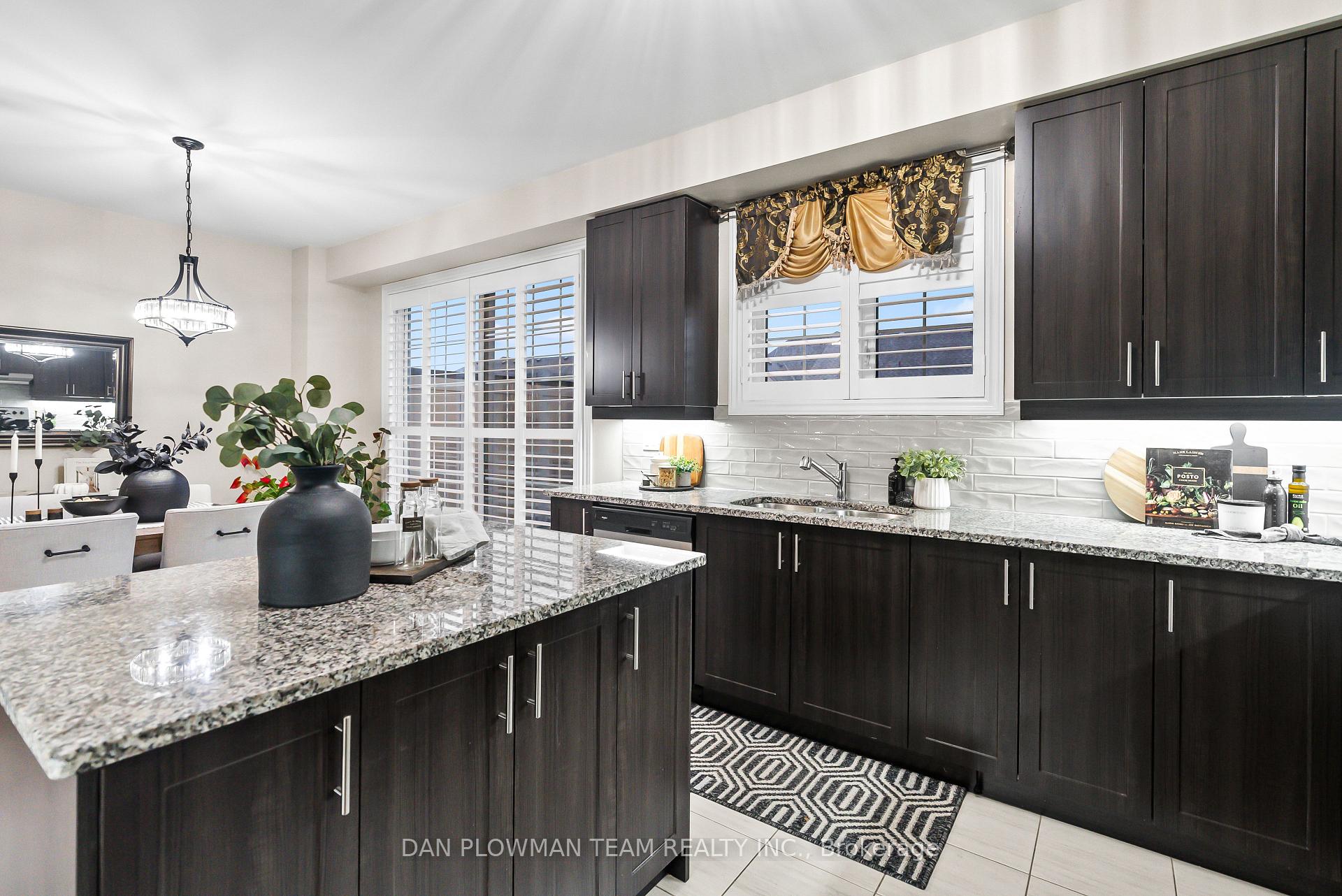 Photo 11 of 310 Coronation Road, Whitby, Rural Whitby — HOMEH