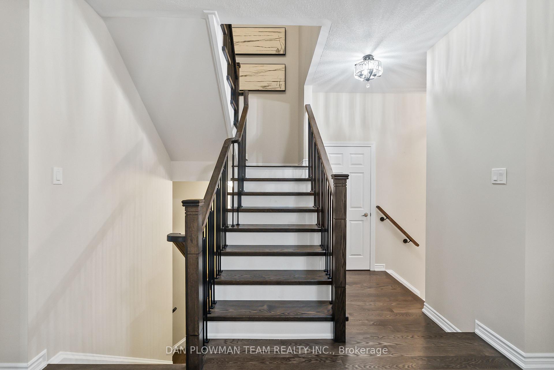 Photo 15 of 310 Coronation Road, Whitby, Rural Whitby — HOMEH