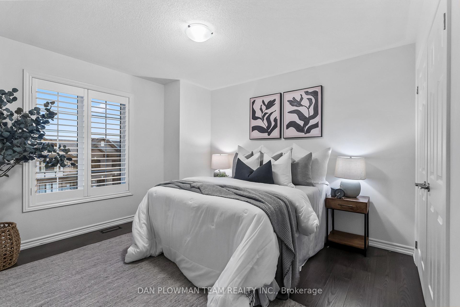 Photo 25 of 310 Coronation Road, Whitby, Rural Whitby — HOMEH