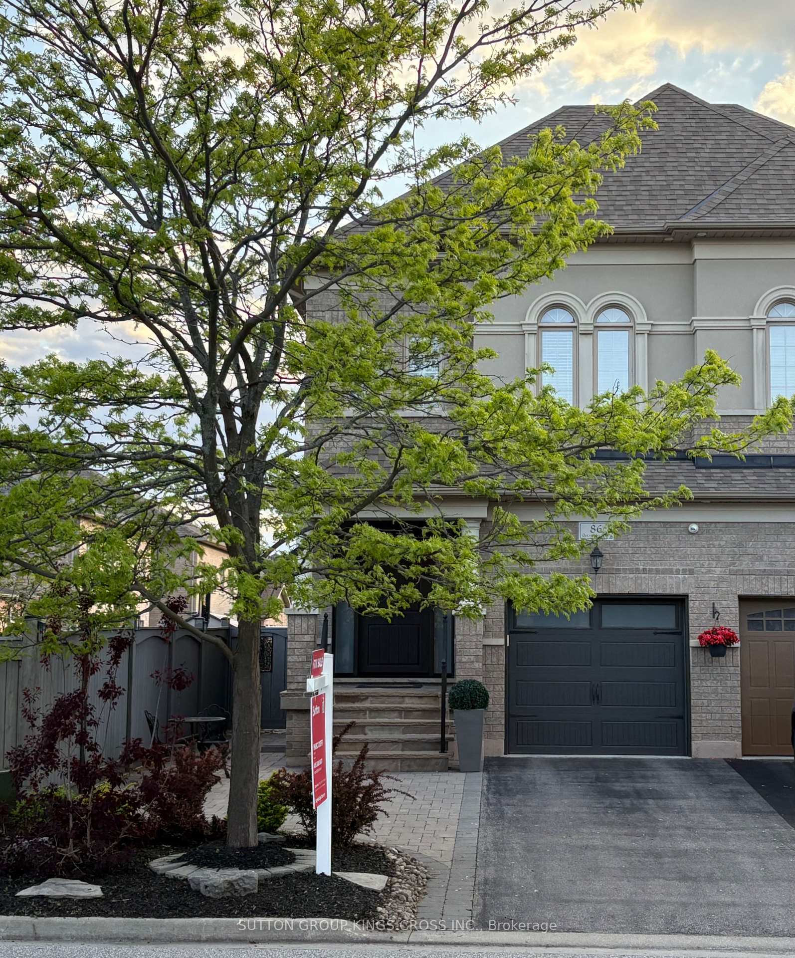 Photo 39 of 86 Ostrovsky Road, Vaughan, Vellore Village — HOMEH