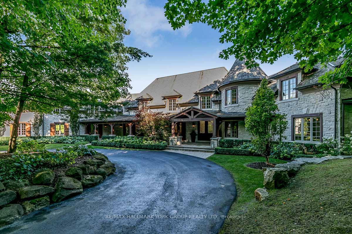 Photo 1 of 16 Hunters Glen Road, Aurora, Aurora Estates — HOMEH