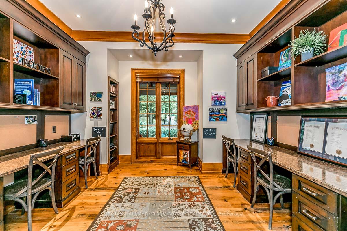 Photo 15 of 16 Hunters Glen Road, Aurora, Aurora Estates — HOMEH