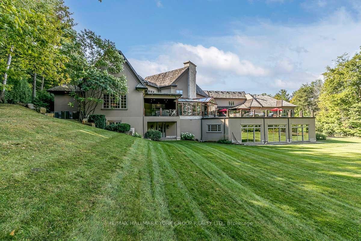 Photo 32 of 16 Hunters Glen Road, Aurora, Aurora Estates — HOMEH