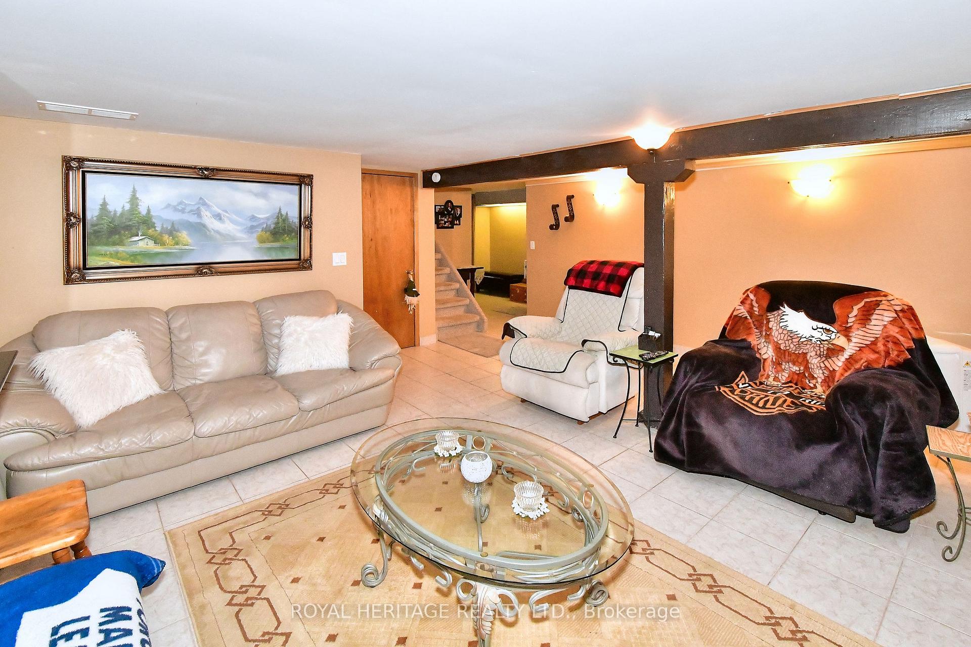 Photo 22 of 245 King George Street E, Peterborough, Otonabee Ward 1 — HOMEH