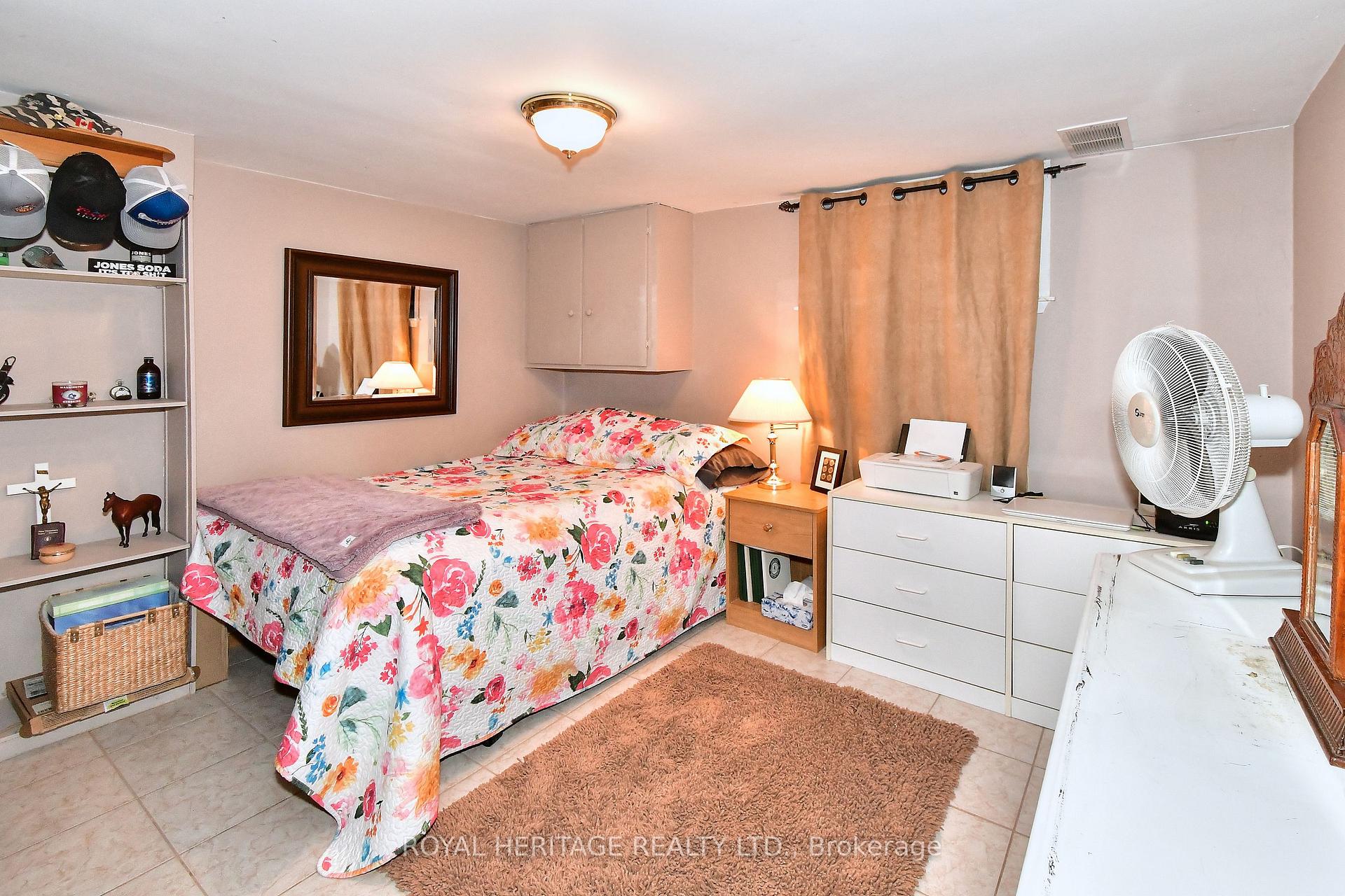 Photo 23 of 245 King George Street E, Peterborough, Otonabee Ward 1 — HOMEH
