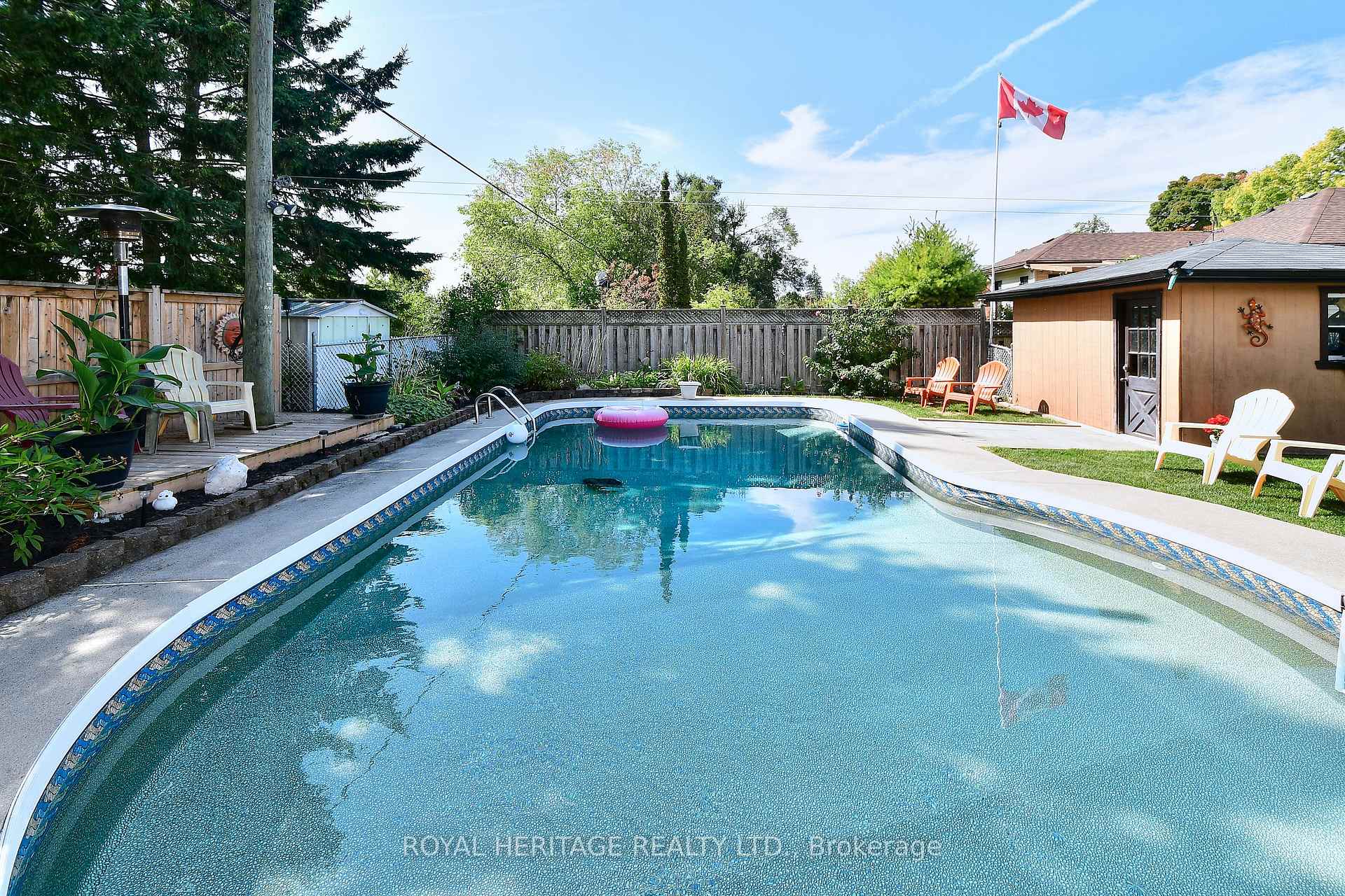 Photo 29 of 245 King George Street E, Peterborough, Otonabee Ward 1 — HOMEH