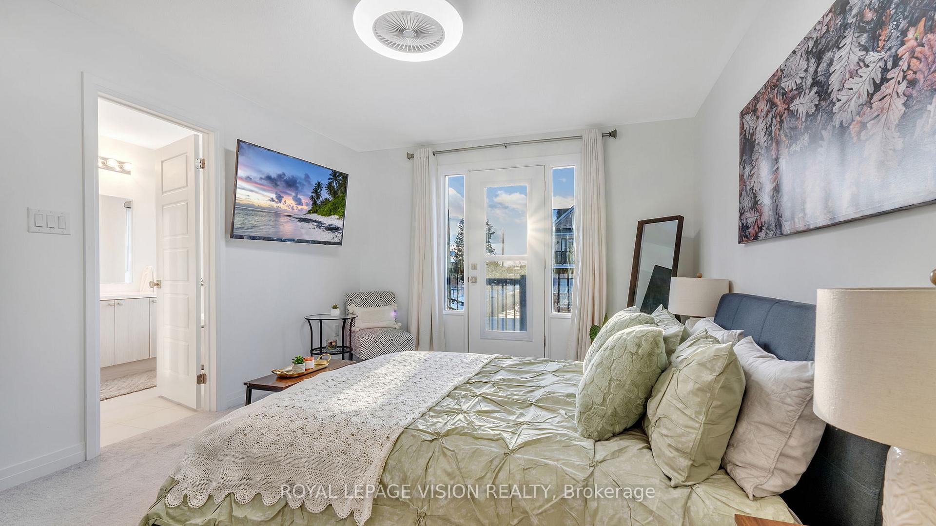 Photo 20 of 1 Selfridge Way, Whitby, Downtown Whitby — HOMEH