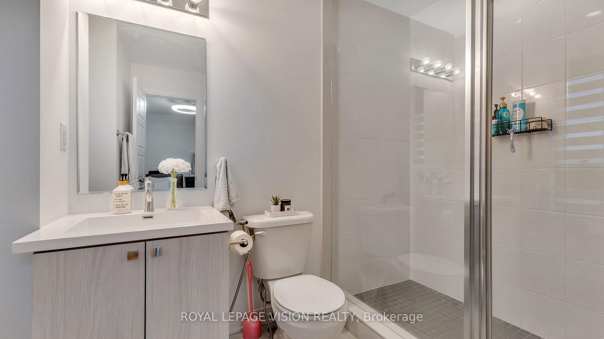 Photo 27 of 1 Selfridge Way, Whitby, Downtown Whitby — HOMEH