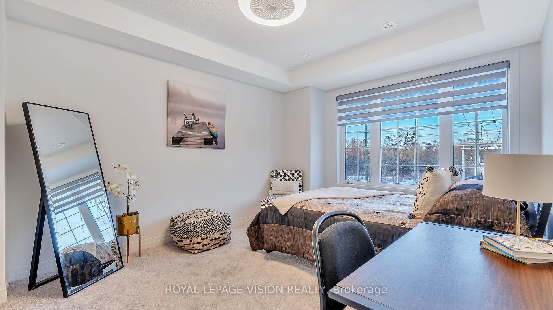 Photo 31 of 1 Selfridge Way, Whitby, Downtown Whitby — HOMEH