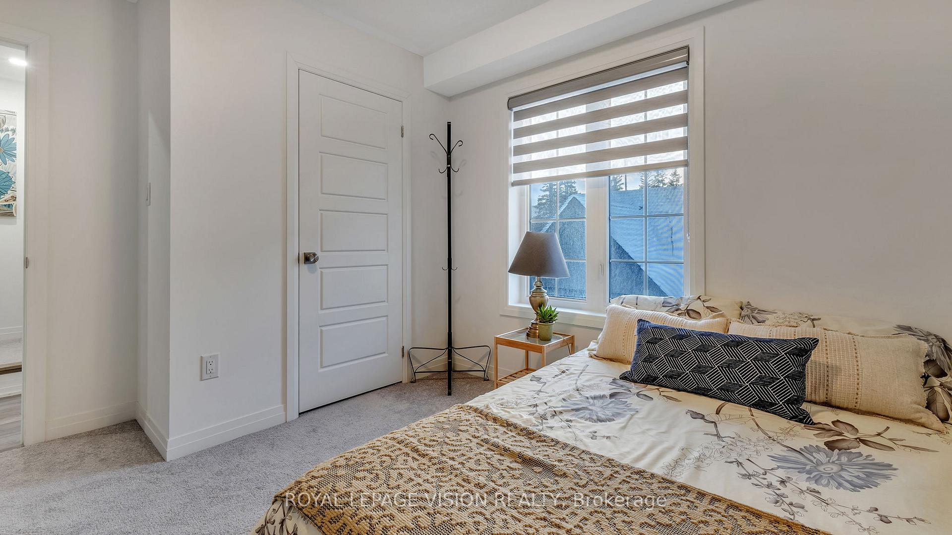 Photo 35 of 1 Selfridge Way, Whitby, Downtown Whitby — HOMEH