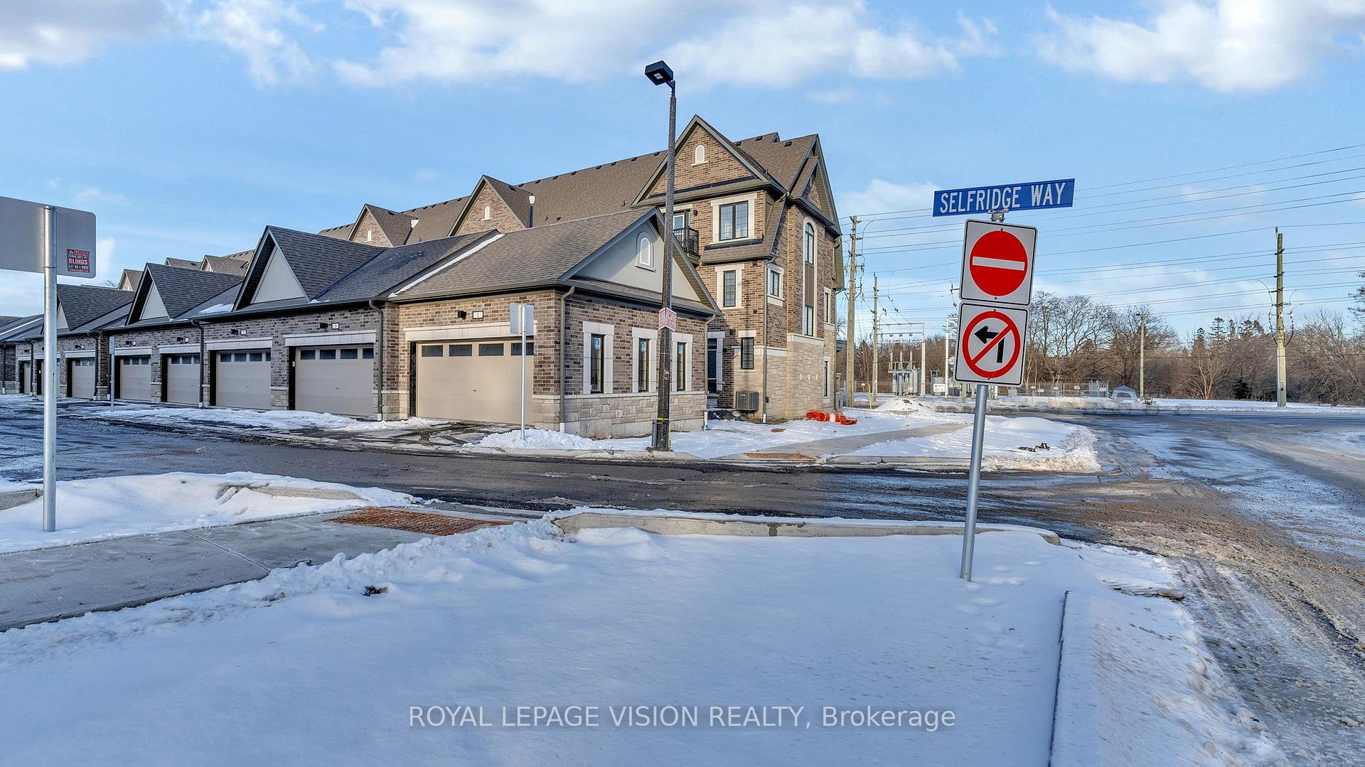 Photo 46 of 1 Selfridge Way, Whitby, Downtown Whitby — HOMEH