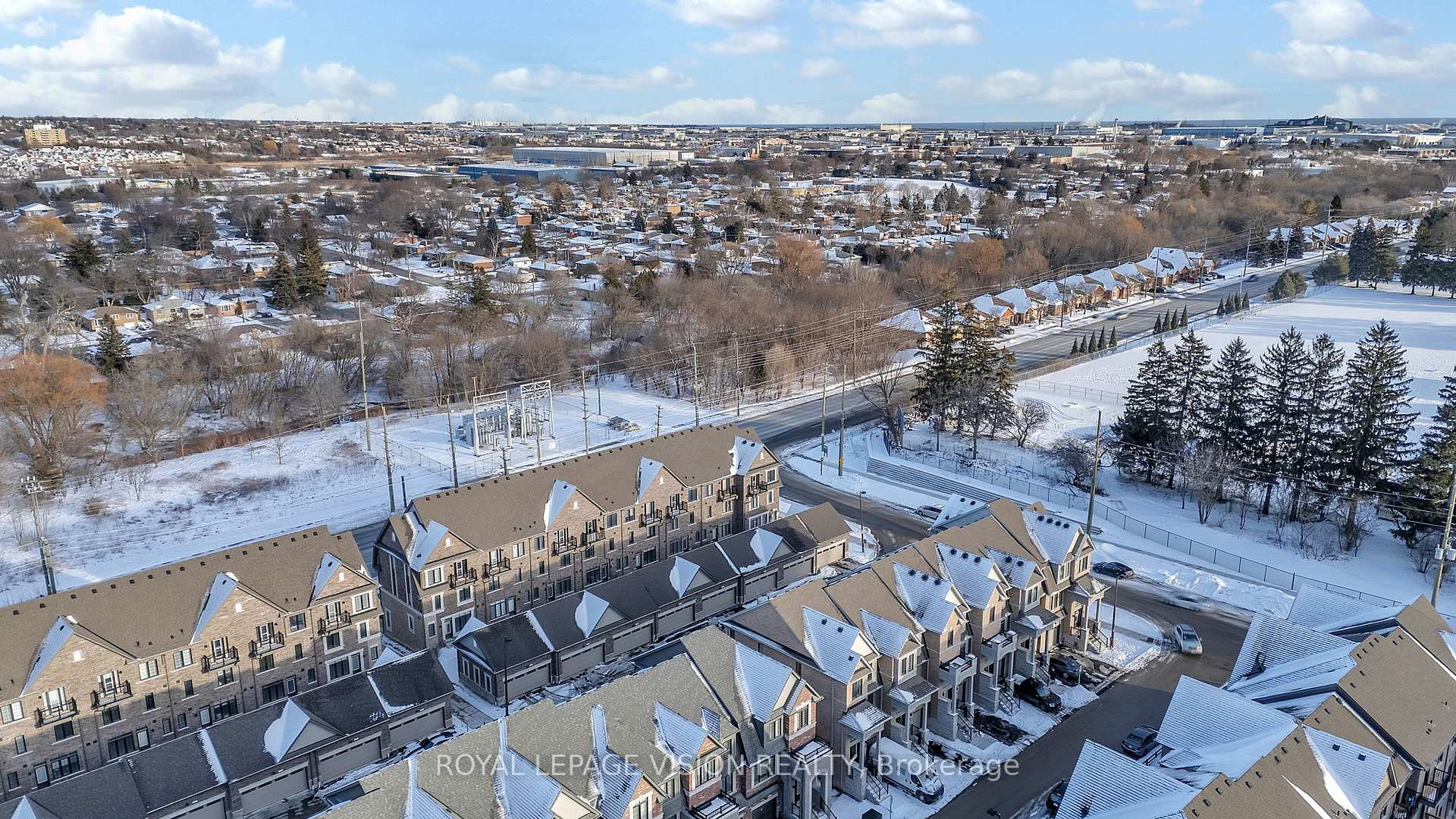 Photo 47 of 1 Selfridge Way, Whitby, Downtown Whitby — HOMEH