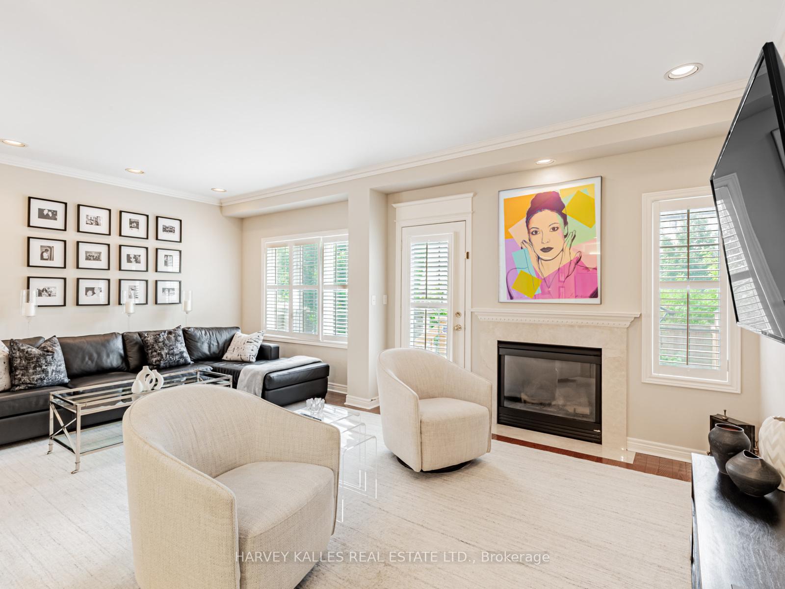 Photo 11 of 195 Kingsbridge Circle, Vaughan, Beverley Glen — HOMEH