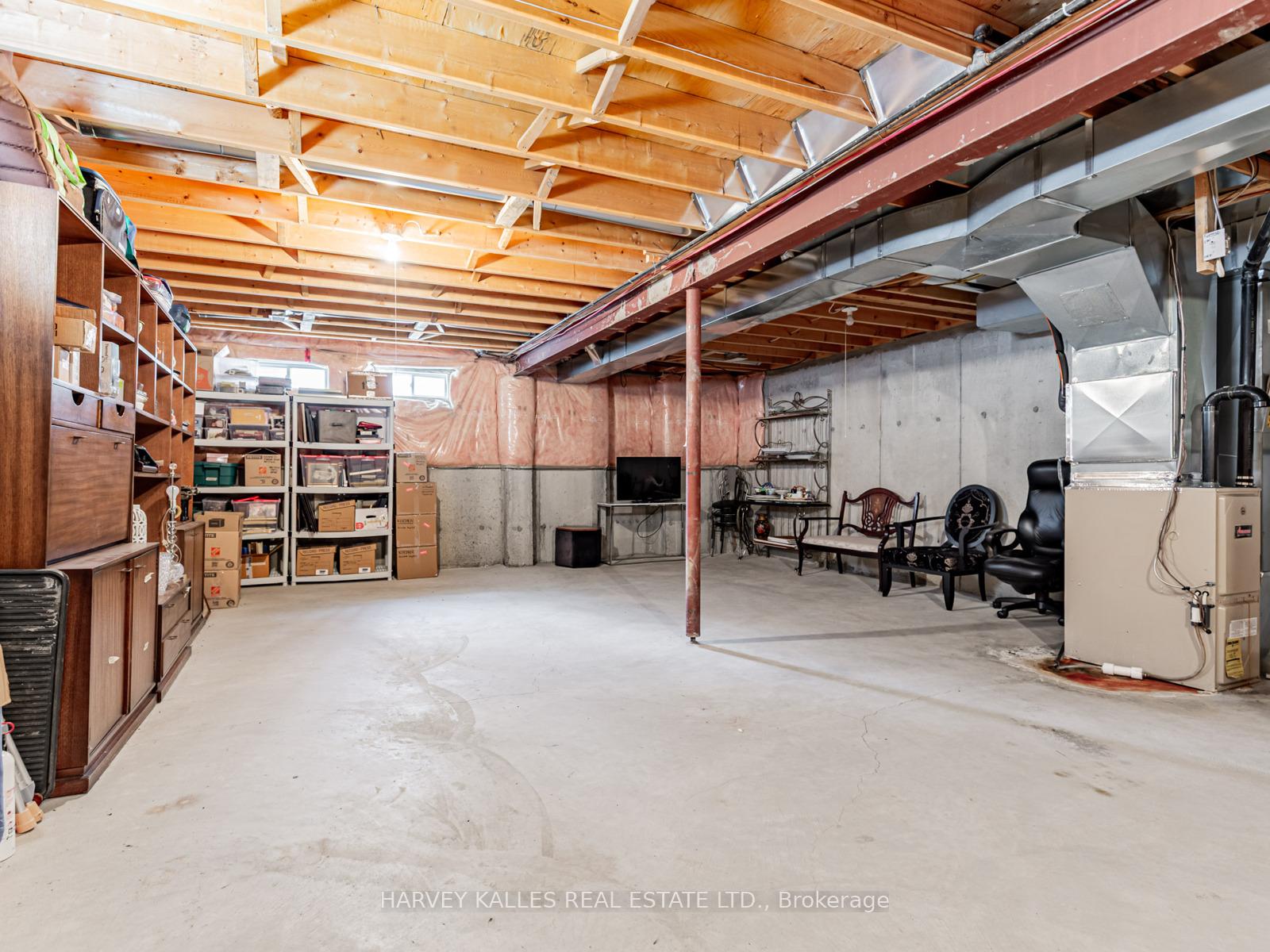 Photo 26 of 195 Kingsbridge Circle, Vaughan, Beverley Glen — HOMEH
