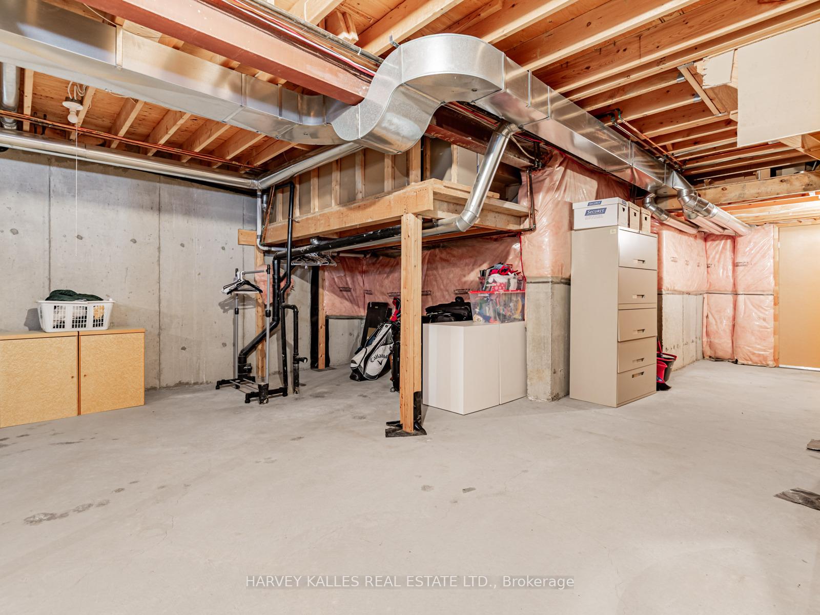 Photo 27 of 195 Kingsbridge Circle, Vaughan, Beverley Glen — HOMEH