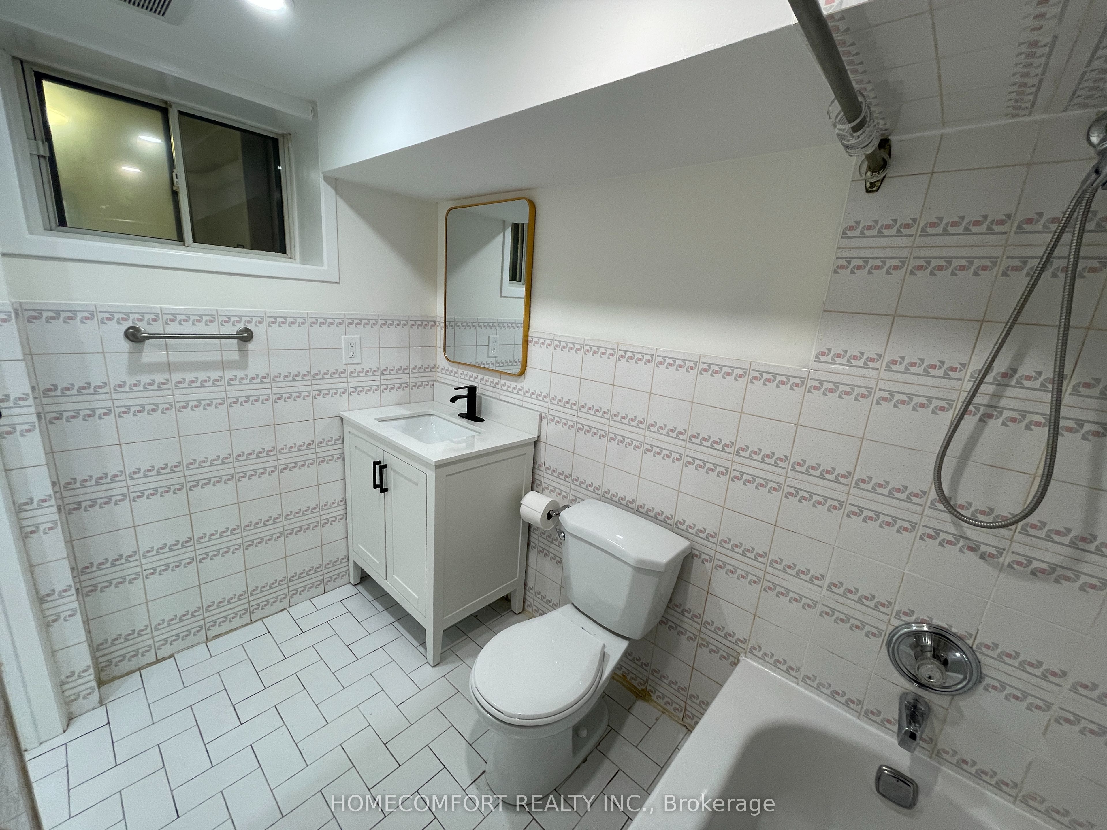 Photo 30 of Unit Lower, 432 Lansdowne Avenue, Toronto, Dufferin Grove — HOMEH