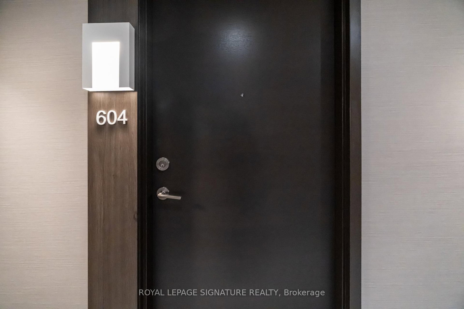 Photo 4 of Unit 604, 2 Teagarden Crt, North York, Willowdale East — HOMEH