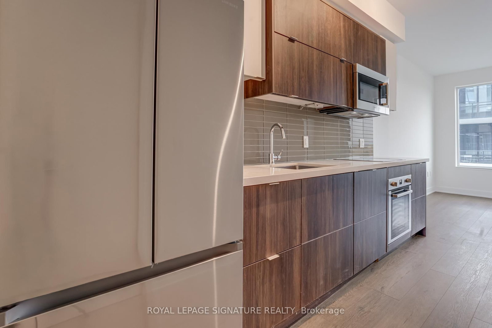 Photo 7 of Unit 604, 2 Teagarden Crt, North York, Willowdale East — HOMEH