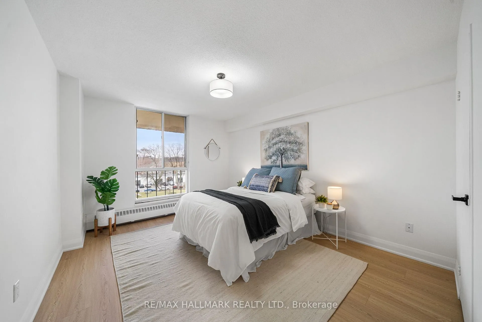 Photo 16 of Unit 209, 35 Ormskirk Avenue, Toronto, High Park-Swansea — HOMEH