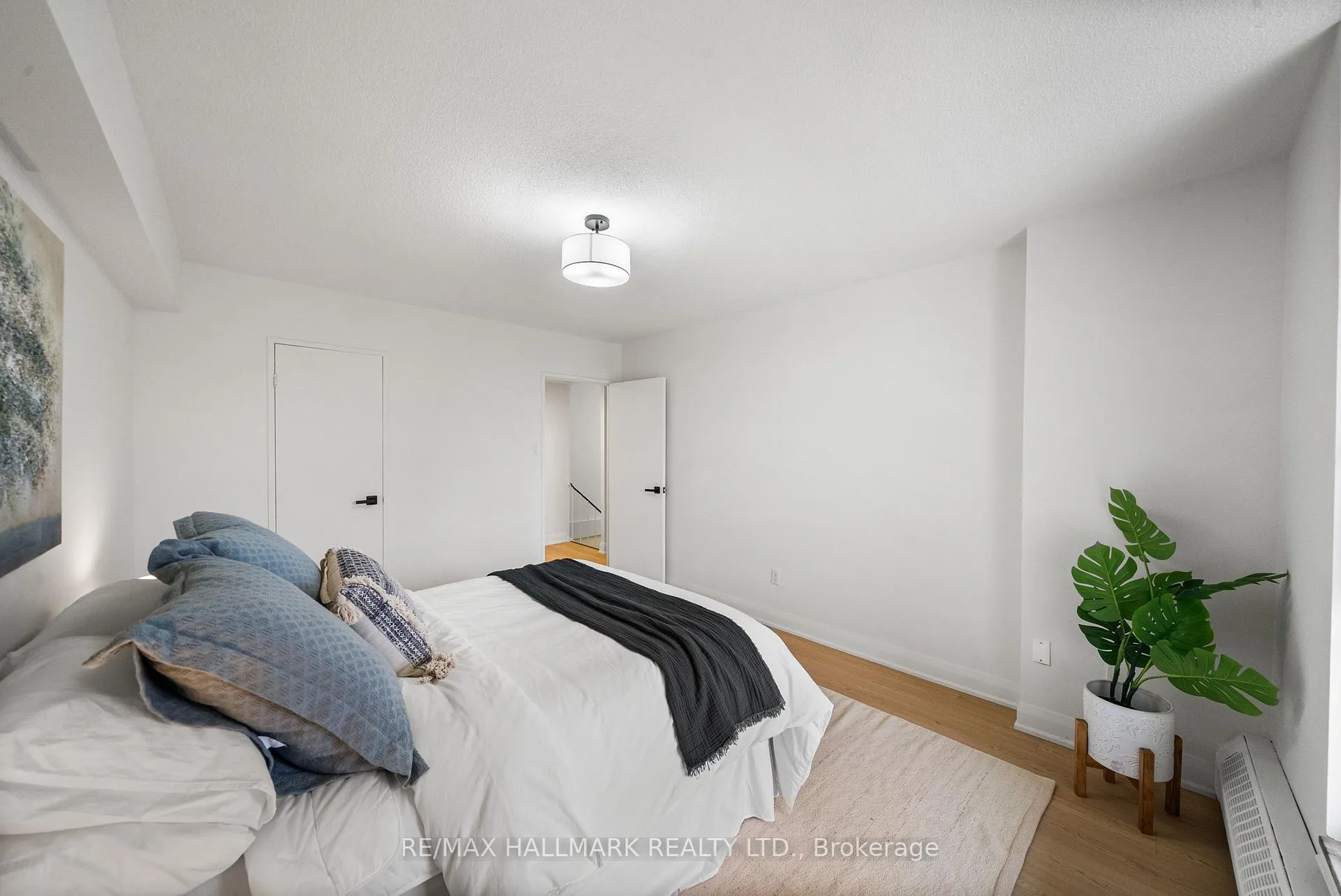 Photo 17 of Unit 209, 35 Ormskirk Avenue, Toronto, High Park-Swansea — HOMEH