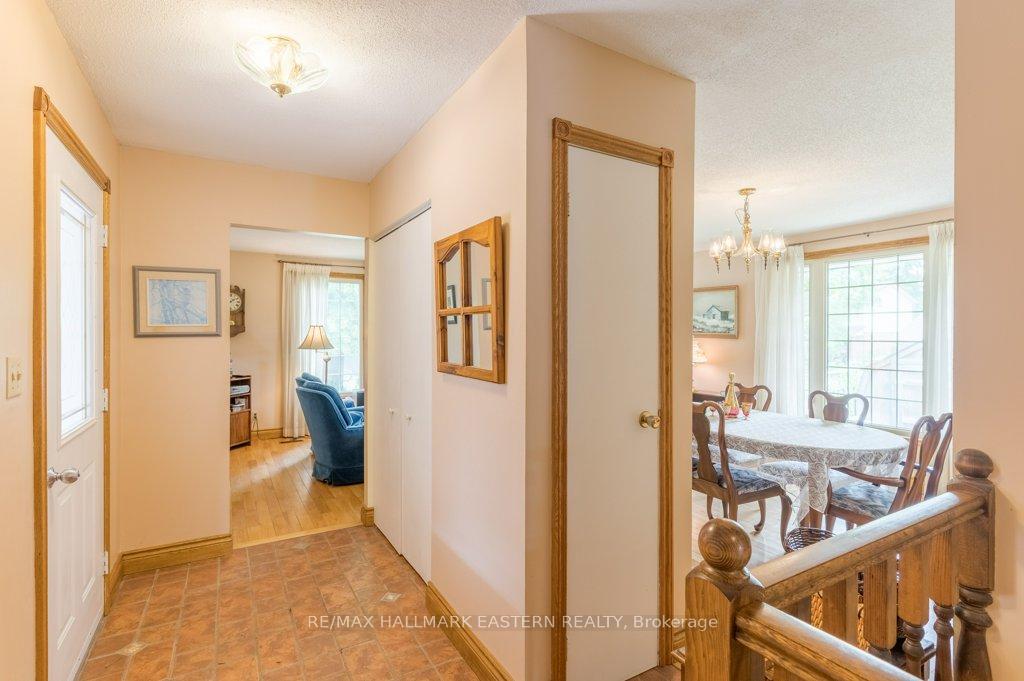 Photo 5 of 823 Wedgewood Court, Peterborough, Monaghan Ward 2 — HOMEH