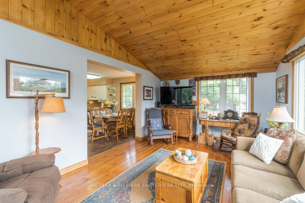 Photo 20 of 823 Wedgewood Court, Peterborough, Monaghan Ward 2 — HOMEH