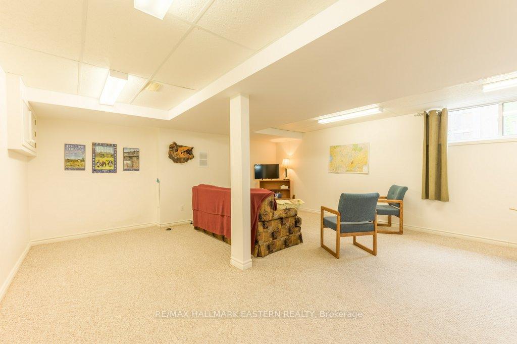 Photo 29 of 823 Wedgewood Court, Peterborough, Monaghan Ward 2 — HOMEH