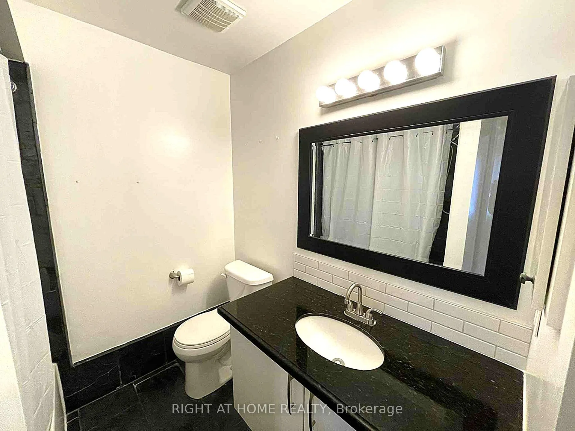 Photo 17 of 294 Ferndale Drive S, Barrie, Ardagh — HOMEH