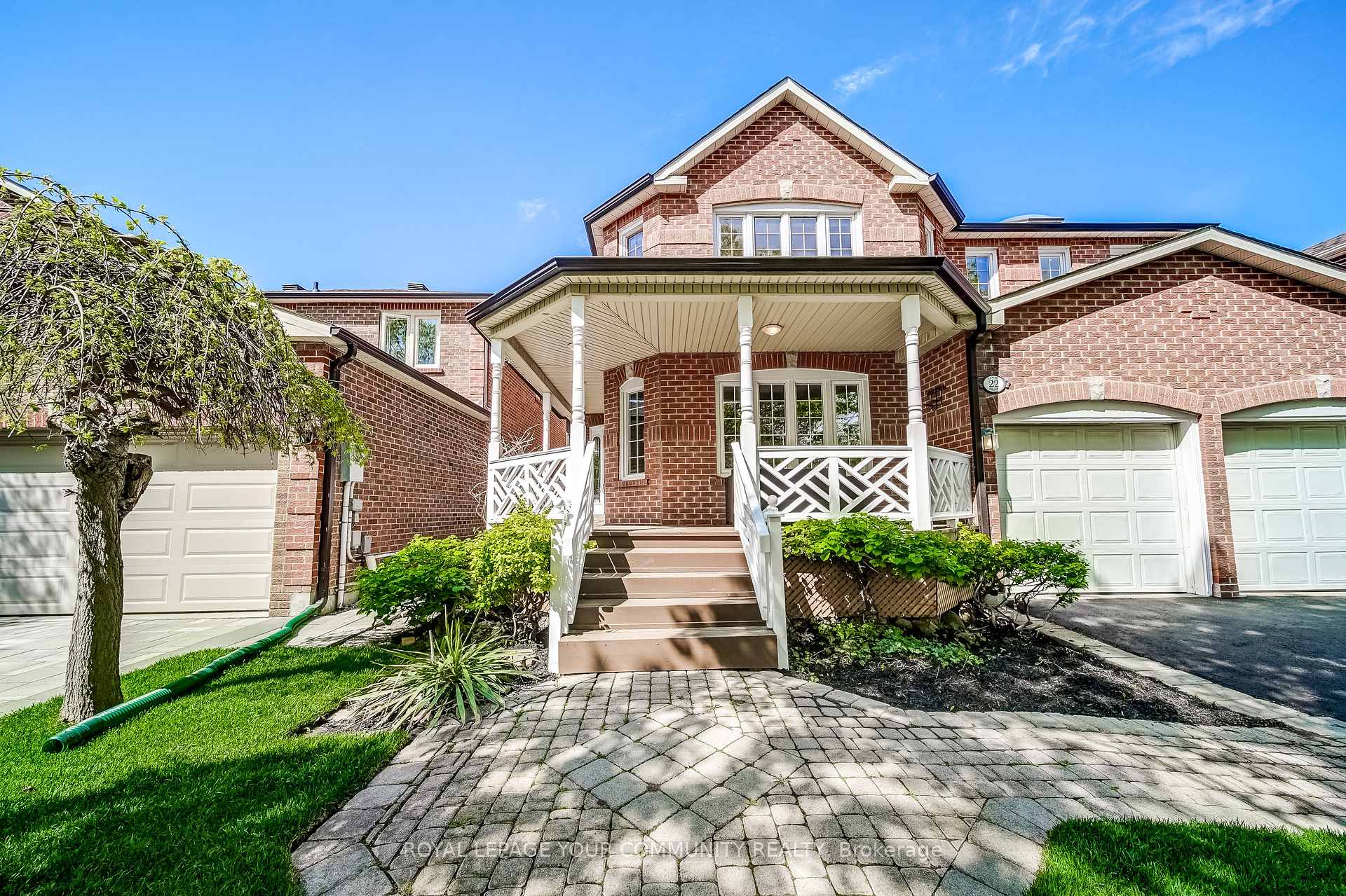 Photo 4 of 22 Zahavy Drive, Vaughan, Brownridge — HOMEH