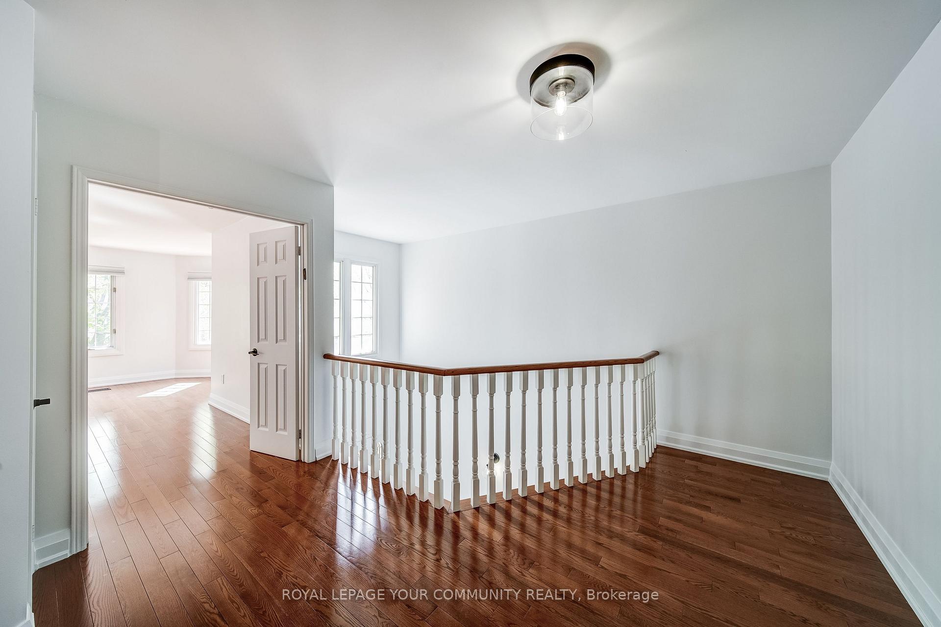 Photo 23 of 22 Zahavy Drive, Vaughan, Brownridge — HOMEH