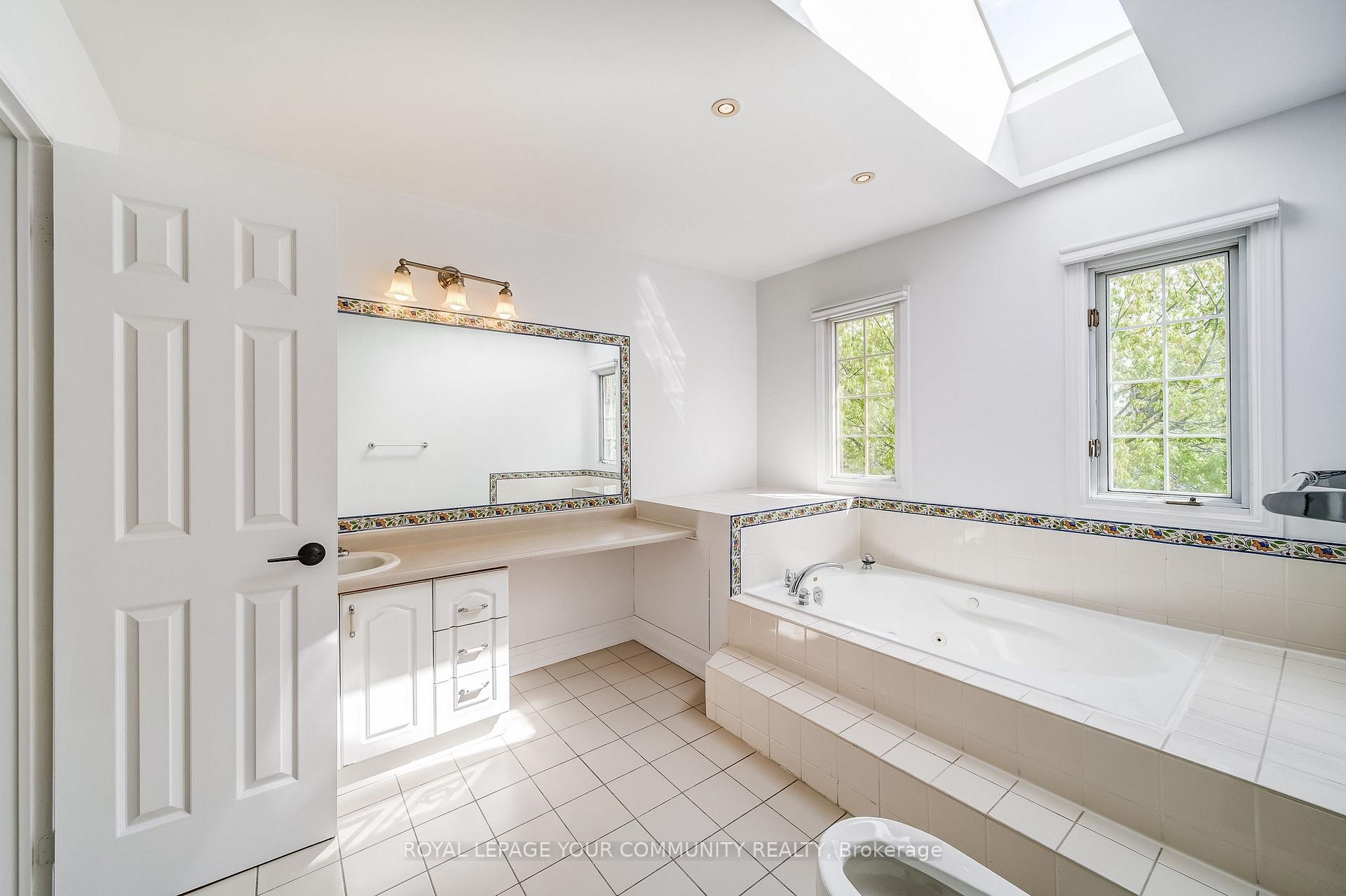 Photo 27 of 22 Zahavy Drive, Vaughan, Brownridge — HOMEH