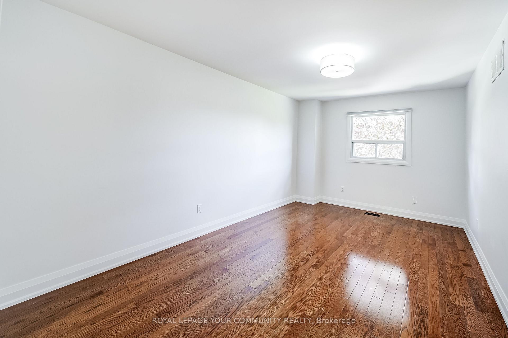 Photo 28 of 22 Zahavy Drive, Vaughan, Brownridge — HOMEH