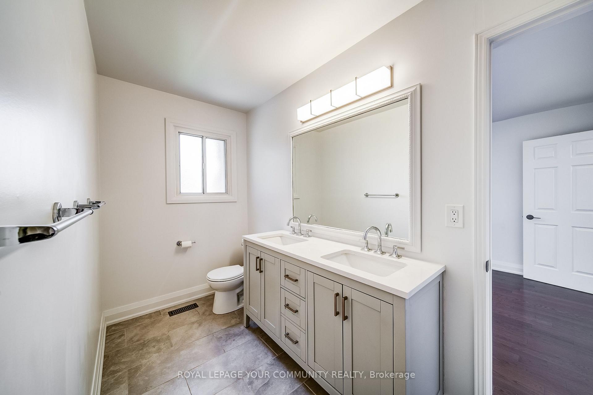 Photo 30 of 22 Zahavy Drive, Vaughan, Brownridge — HOMEH