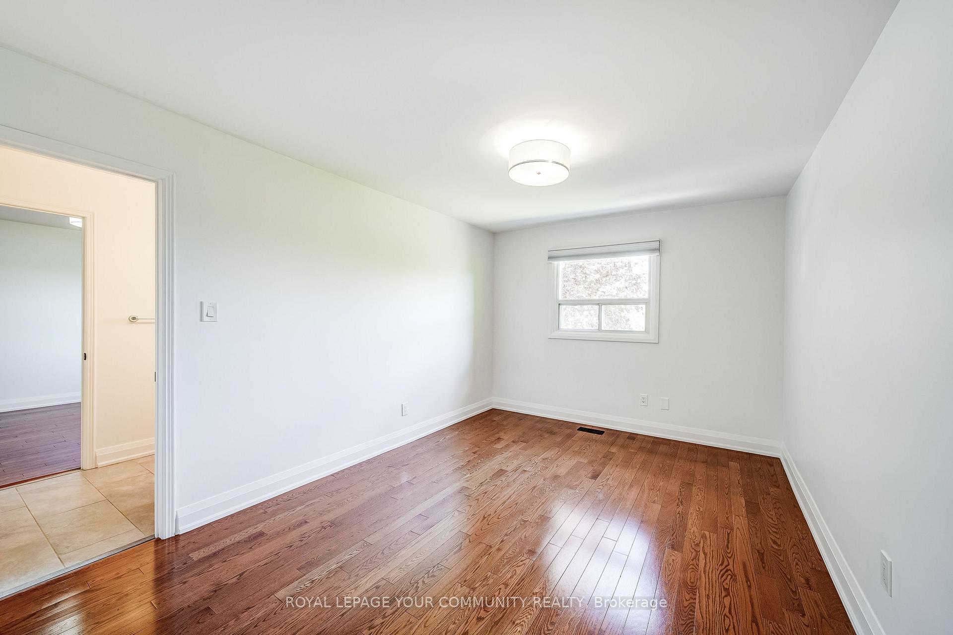 Photo 32 of 22 Zahavy Drive, Vaughan, Brownridge — HOMEH