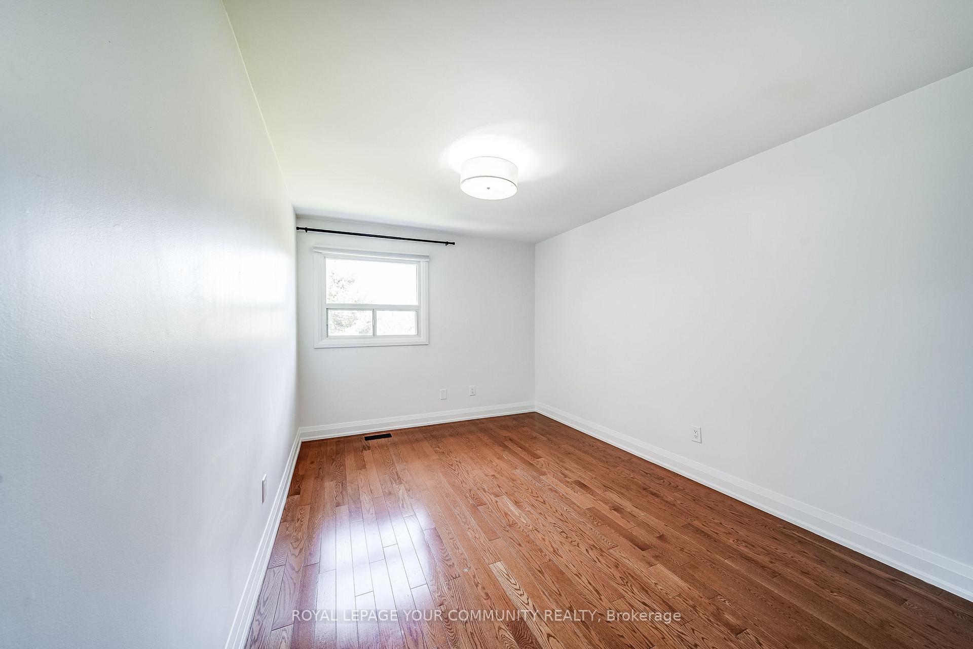 Photo 33 of 22 Zahavy Drive, Vaughan, Brownridge — HOMEH