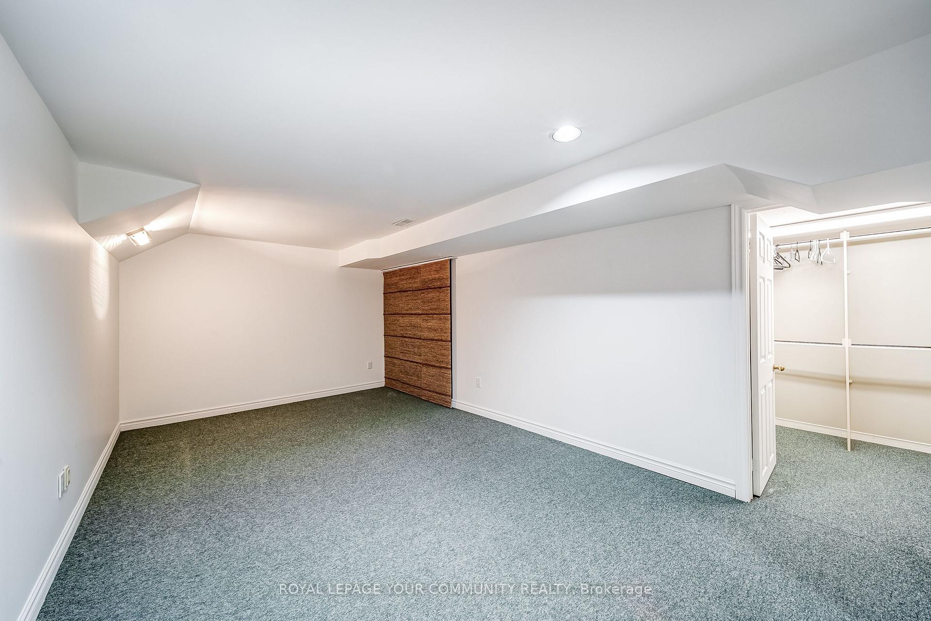 Photo 41 of 22 Zahavy Drive, Vaughan, Brownridge — HOMEH