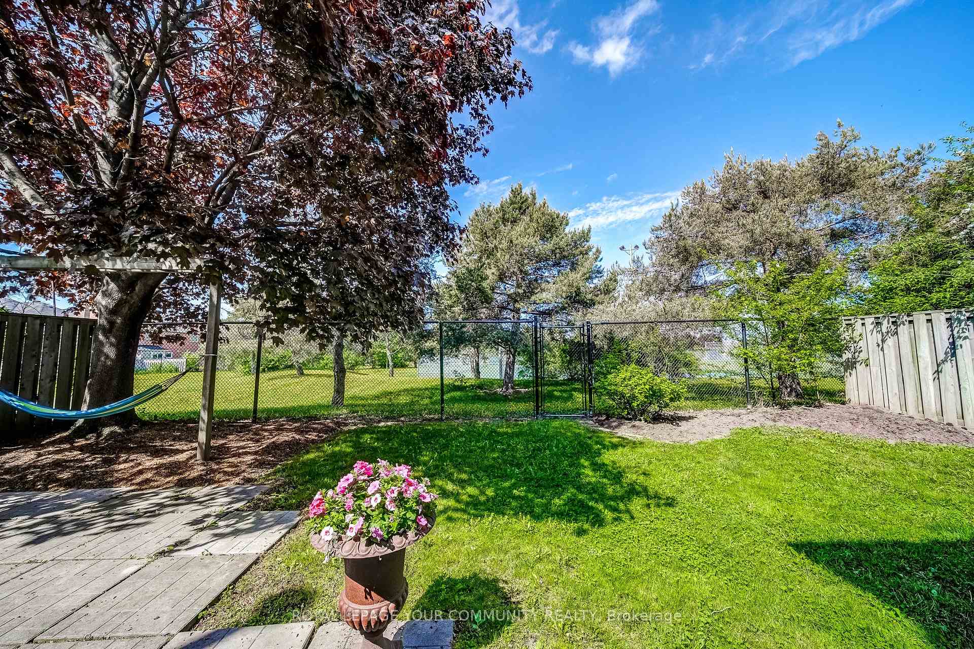 Photo 45 of 22 Zahavy Drive, Vaughan, Brownridge — HOMEH