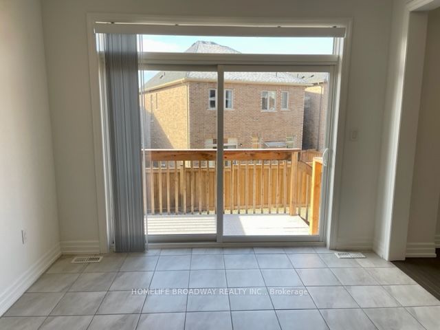Photo 29 of 24 Lockton Street, Whitby, Rural Whitby — HOMEH