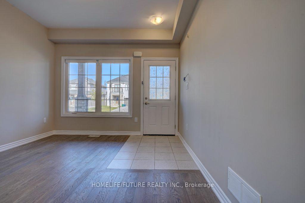 Photo 3 of 243 Bethune Avenue, Welland, Lincoln/Crowland — HOMEH