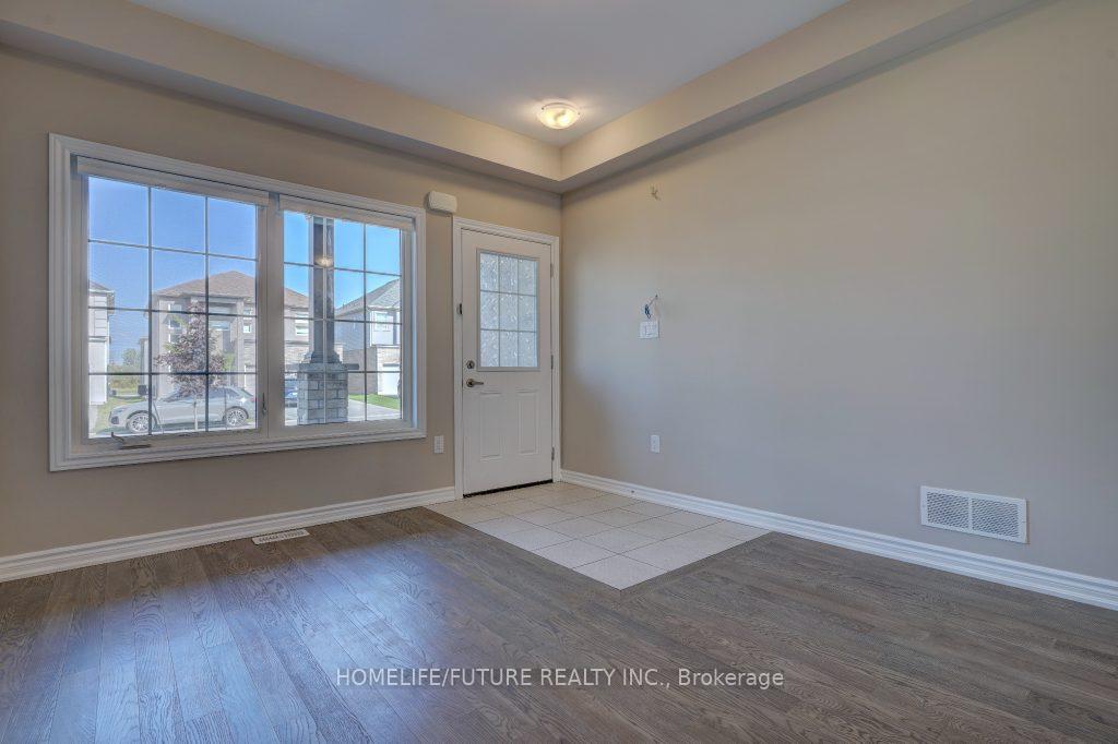 Photo 4 of 243 Bethune Avenue, Welland, Lincoln/Crowland — HOMEH