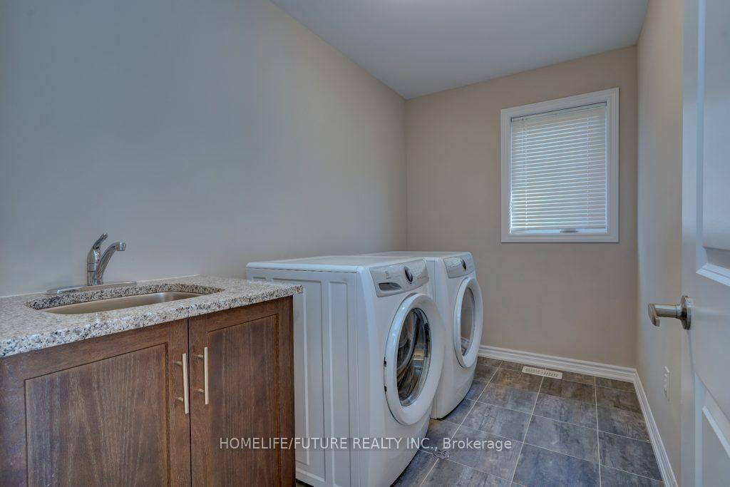 Photo 18 of 243 Bethune Avenue, Welland, Lincoln/Crowland — HOMEH